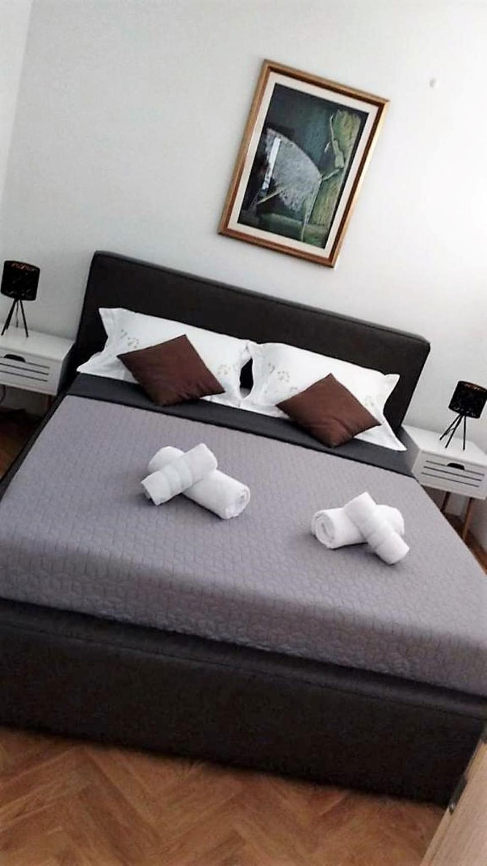 Mm Split Apartment - 5 Min By Car To The Beach & City Center - Free Public Parking エクステリア 写真